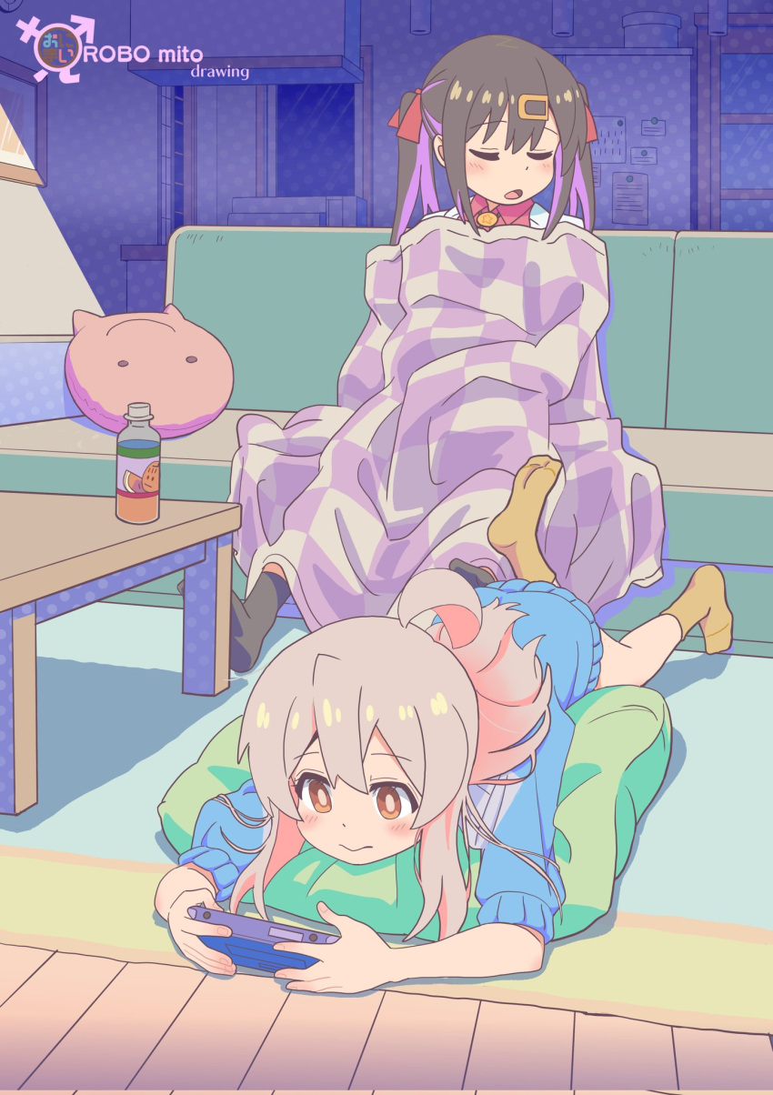 2girls ahoge artist_name black_hair black_socks brown_eyes c: carpet commentary couch foot_up hair_between_eyes hair_ornament hair_ribbon hairclip handheld_game_console highres indoors light_blush long_hair lying male-female_symbol multicolored_hair multiple_girls no_shoes on_stomach onii-chan_wa_oshimai! pillow pink_hair plastic_bottle purple_hair red_ribbon ribbon robomito siblings sisters sitting sleeping sleeping_upright smile socks two-tone_hair wooden_floor yellow_socks