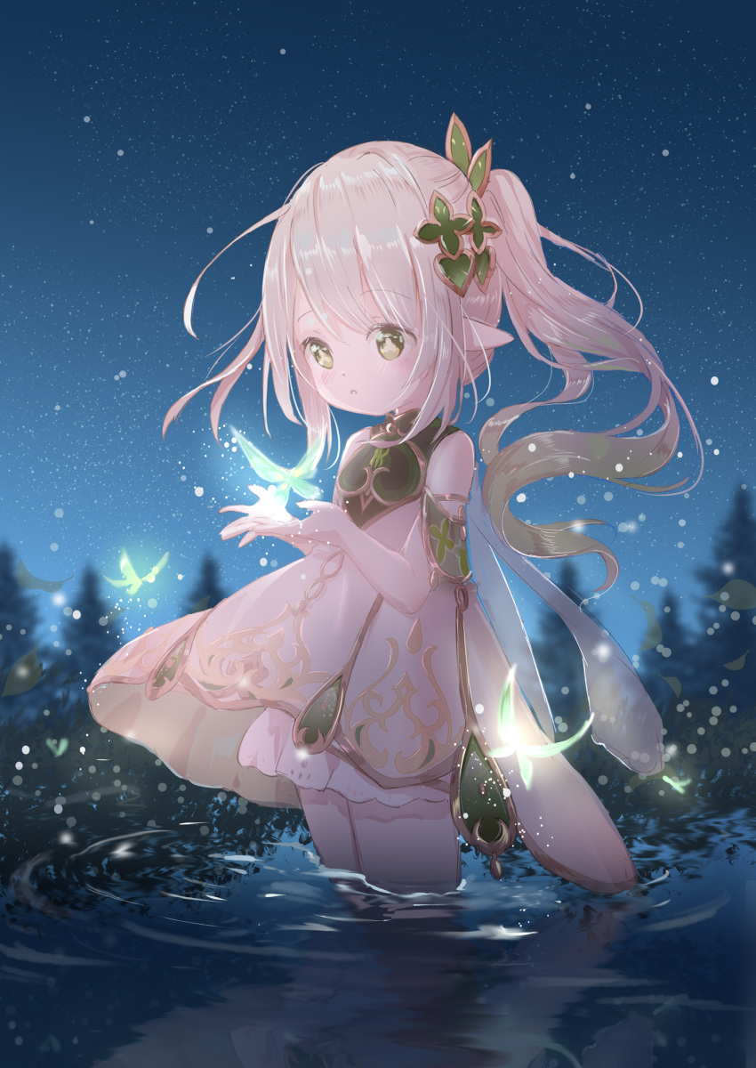 1girl :o animal bare_shoulders bug butterfly commentary_request dress genshin_impact gradient_hair green_eyes green_hair grey_hair hair_ornament highres long_hair multicolored_hair nahida_(genshin_impact) night night_sky outdoors parted_lips peas_(peas0125) pointy_ears side_ponytail sky sleeveless sleeveless_dress solo star_(sky) starry_sky very_long_hair wading water white_dress