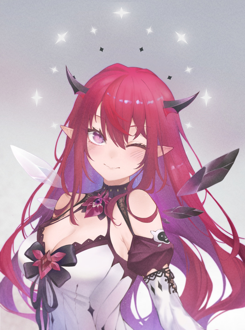 1girl a9_(repainter) absurdres bare_shoulders black_bow black_horns black_ribbon bloom_(irys) blush bow breasts cleavage cleavage_cutout closed_mouth clothing_cutout colored_inner_hair commentary crystal_wings demon_girl demon_horns detached_sleeves dress eyelashes fangs fangs_out grey_background hair_between_eyes highres hololive hololive_english horns irys_(hololive) irys_(irys_2.0)_(hololive) juliet_sleeves large_breasts long_hair long_sleeves looking_at_viewer mismatched_wings multicolored_hair one_eye_closed pointy_ears puffy_sleeves purple_eyes purple_hair red_hair ribbon sidelocks simple_background skin_fangs sleeveless sleeveless_dress smile solo sparkle star-shaped_pupils star_(symbol) symbol-only_commentary symbol-shaped_pupils upper_body virtual_youtuber white_dress white_sleeves wings