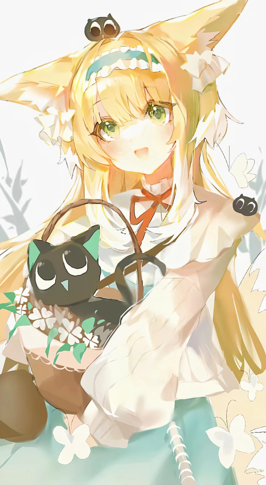 1girl alternate_costume alternate_hairstyle animal_ears animal_on_head arknights basket black_cat blonde_hair blue_hairband blue_skirt blush cat cow fox_ears fox_girl frilled_hairband frills green_eyes hair_down hairband highres holding holding_basket long_hair long_sleeves looking_at_viewer multicolored_hair neck_ribbon on_head open_mouth red_ribbon ribbon shirt simple_background skirt solo straight_hair streaked_hair suzuran_(arknights) taoer. white_background white_hair white_shirt