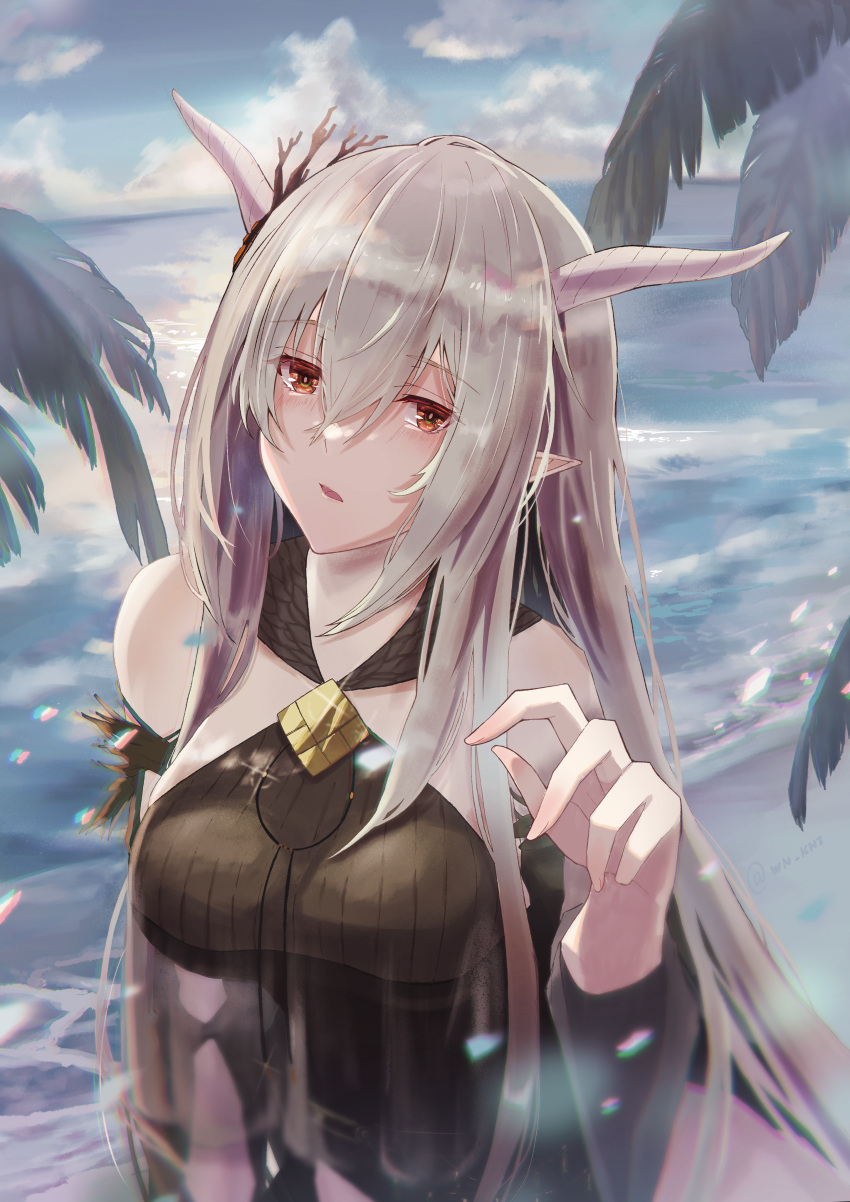 1girl absurdres arknights bare_shoulders black_one-piece_swimsuit breasts casual_one-piece_swimsuit cloud cloudy_sky day detached_sleeves grey_hair highres horizon horns large_breasts long_hair long_sleeves looking_at_viewer ocean one-piece_swimsuit outdoors parted_lips pointy_ears red_eyes shining_(arknights) shining_(silent_night)_(arknights) sky solo swimsuit upper_body very_long_hair water wn_(wani-noko)