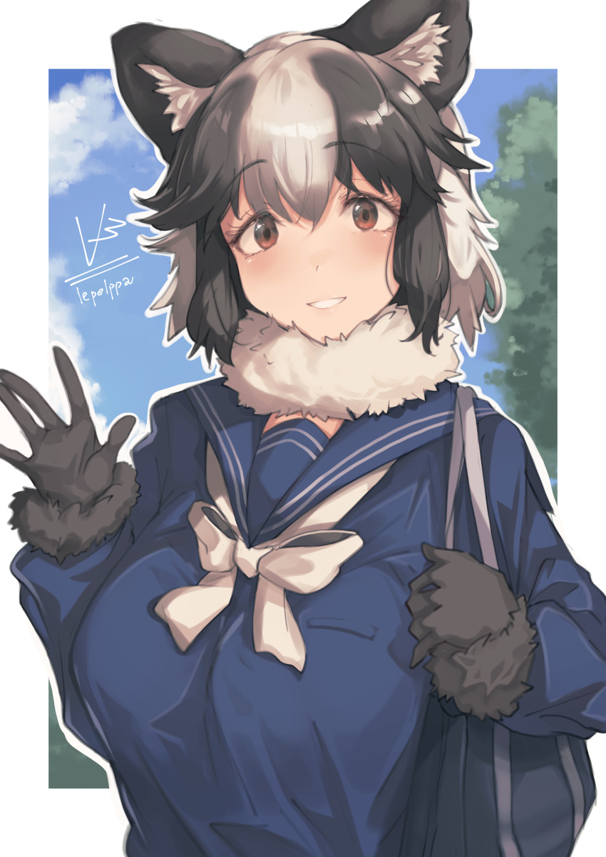 1girl absurdres animal_ear_fluff animal_ears artist_name bag bangs black_gloves black_hair border bow bowtie breast_pocket brown_eyes day detached_collar fur-trimmed_sleeves fur_collar fur_trim gloves grey_hair grin hand_up highres iparupua kemono_friends long_sleeves looking_at_viewer medium_hair multicolored_hair outdoors outside_border pocket raccoon_ears sailor_collar shirt shoulder_bag smile solo tanuki_(kemono_friends) two-tone_hair upper_body white_border