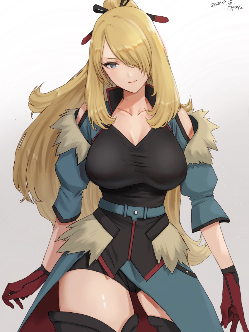1girl alternate_costume bangs bare_shoulders blonde_hair breasts cleavage collarbone cynthia_(pokemon) gloves grey_eyes hair_ornament hair_over_one_eye highres large_breasts long_hair looking_at_viewer official_alternate_costume oyasu_(kinakoyamamori) pokemon pokemon_(game) pokemon_masters_ex ponytail smile solo thighhighs thighs very_long_hair wavy_hair