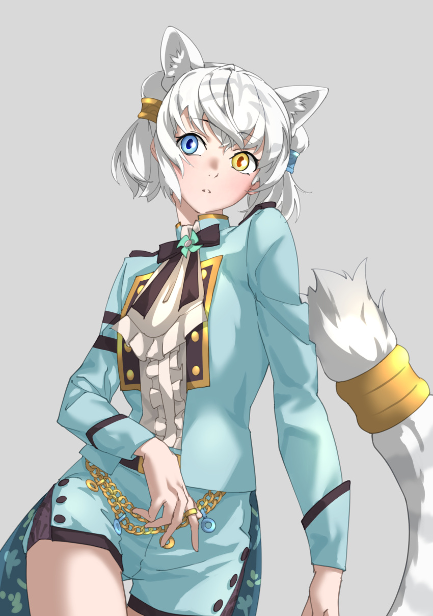1girl absurdres animal_ears ascot blue_eyes byakko_(kemono_friends) center_frills chain commentary cowboy_shot extra_ears frills grey_background heterochromia highres jewelry kemono_friends long_sleeves looking_at_viewer ring short_hair shorts simple_background solo tail tanabe_(fueisei) white_hair yellow_eyes