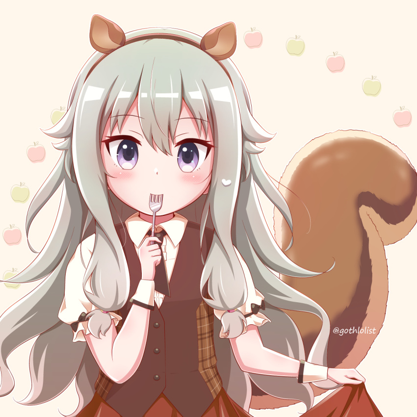 1girl animal_ears bangs black_hairband blush brown_background brown_vest center_frills collared_shirt commentary_request fake_animal_ears fork frills goth_risuto grey_hair hair_between_eyes hairband hand_up highres holding holding_fork kusanagi_nene long_hair looking_at_viewer project_sekai puffy_short_sleeves puffy_sleeves purple_eyes red_skirt shirt short_sleeves simple_background skirt solo squirrel_ears squirrel_girl squirrel_tail tail twitter_username very_long_hair vest white_shirt wonderlands_x_showtime_(project_sekai)