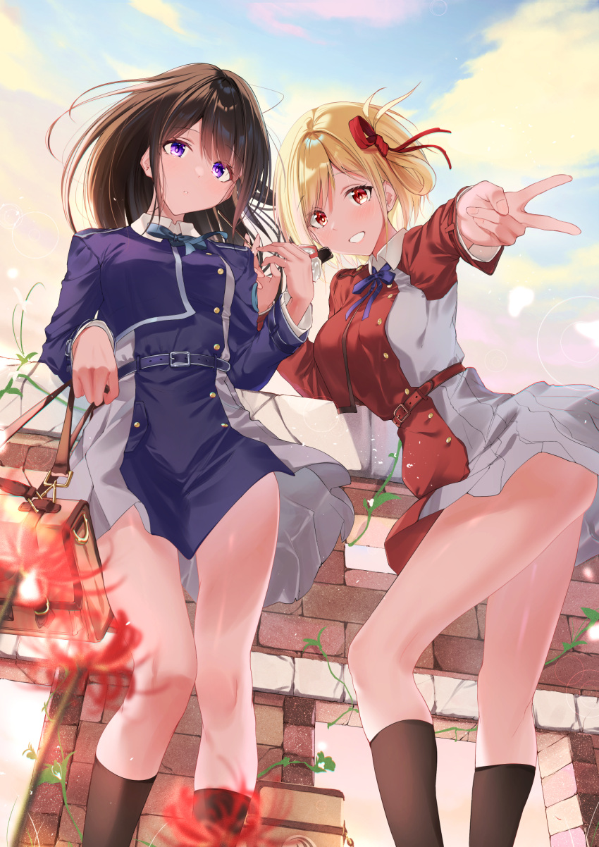 2girls against_railing backpack bag belt belt_buckle black_hair black_socks blonde_hair blue_belt blue_ribbon blue_sky blurry blurry_foreground breasts buckle buttons candy chocolate chocolate_bar cloud commentary_request dress evening feet_out_of_frame fingernails floating_hair flower food from_below gradient_sky grey_dress grin hair_ribbon hands_up highres holding holding_bag holding_food inoue_takina kneehighs leaning_forward light_blush light_particles long_hair long_sleeves looking_at_viewer looking_down lycoris_recoil lycoris_uniform medium_breasts meen_(ouaughikepdvrsf) multiple_girls neck_ribbon nishikigi_chisato one_side_up outdoors outstretched_arm overgrown parted_lips pleated_dress purple_dress purple_eyes purple_ribbon railing red_belt red_dress red_eyes red_flower red_ribbon ribbon short_hair sky smile socks standing two-tone_dress unworn_backpack unworn_bag upskirt v