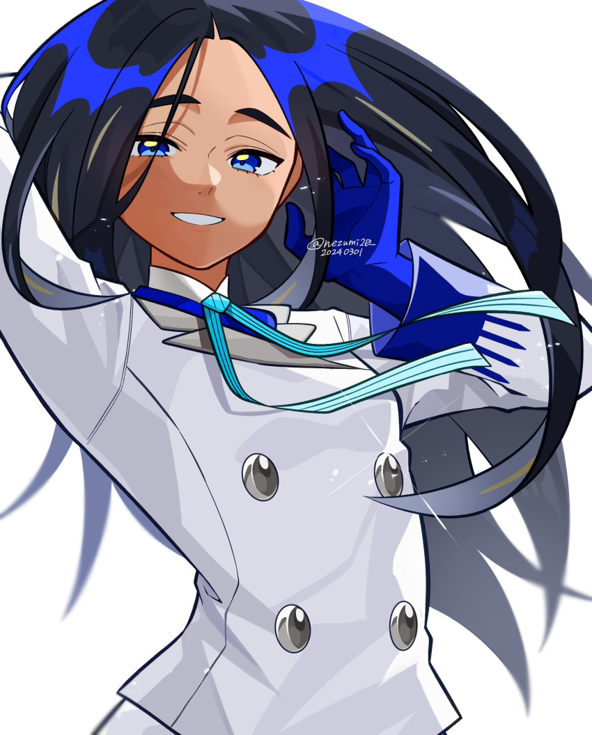 1girl black_hair blue_eyes blue_gloves blue_hair buttons commentary_request dark-skinned_female dark_skin geeta_(pokemon) genjitsu_o_miro gloves highres long_hair looking_at_viewer multicolored_hair pokemon pokemon_sv simple_background smile solo suit teeth two-tone_hair upper_body white_background white_suit