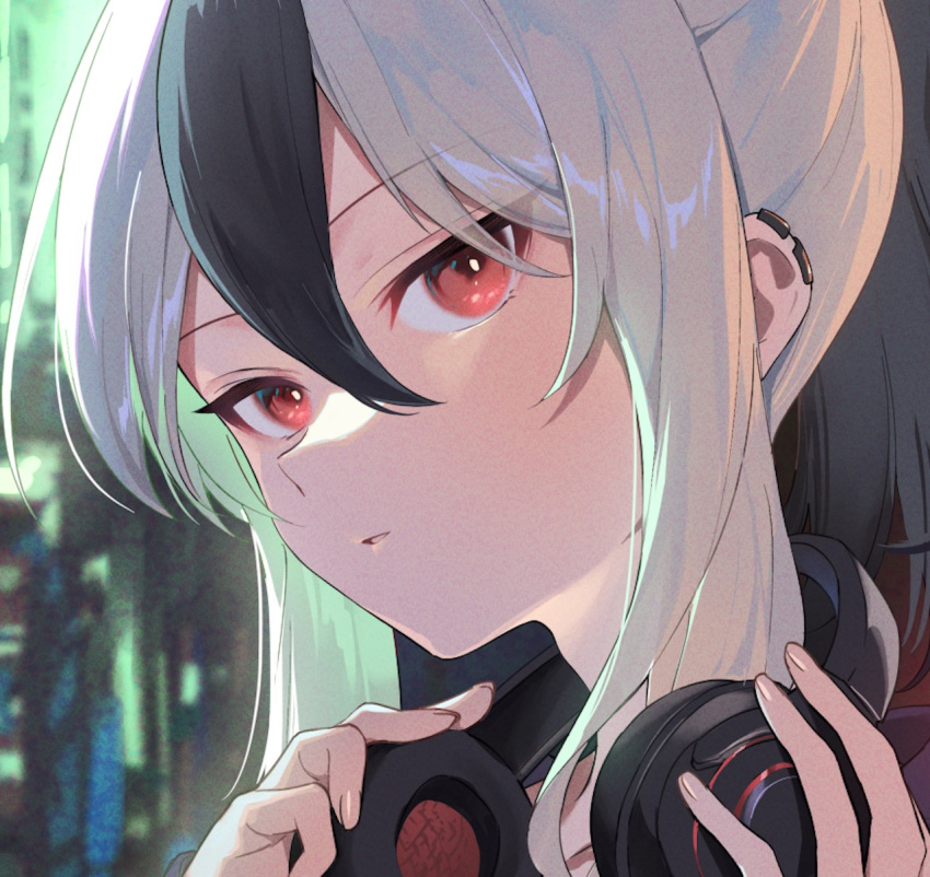 1girl bangs black_hair blue_archive bright_pupils city close-up ear_piercing hair_between_eyes headphones headphones_around_neck highres kayoko_(blue_archive) konatsu_hare looking_at_viewer medium_hair multicolored_hair outdoors parted_lips piercing ponytail red_eyes sidelocks solo streaked_hair tsurime white_hair white_pupils