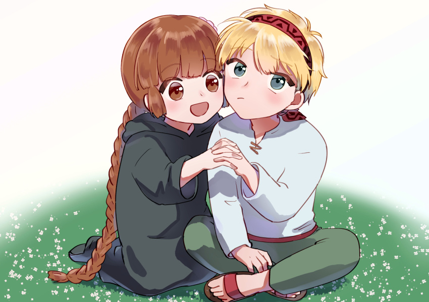 1boy 1girl :d black_robe blush braid brown_eyes brown_hair cheek-to-cheek green_pants hairband heads_together hetero holding_hands kukuri long_hair mahoujin_guruguru nike_(mahoujin_guruguru) orino_(holocaust0224) outdoors pants red_hairband robe sandals shirt short_hair sidelocks sitting smile white_shirt