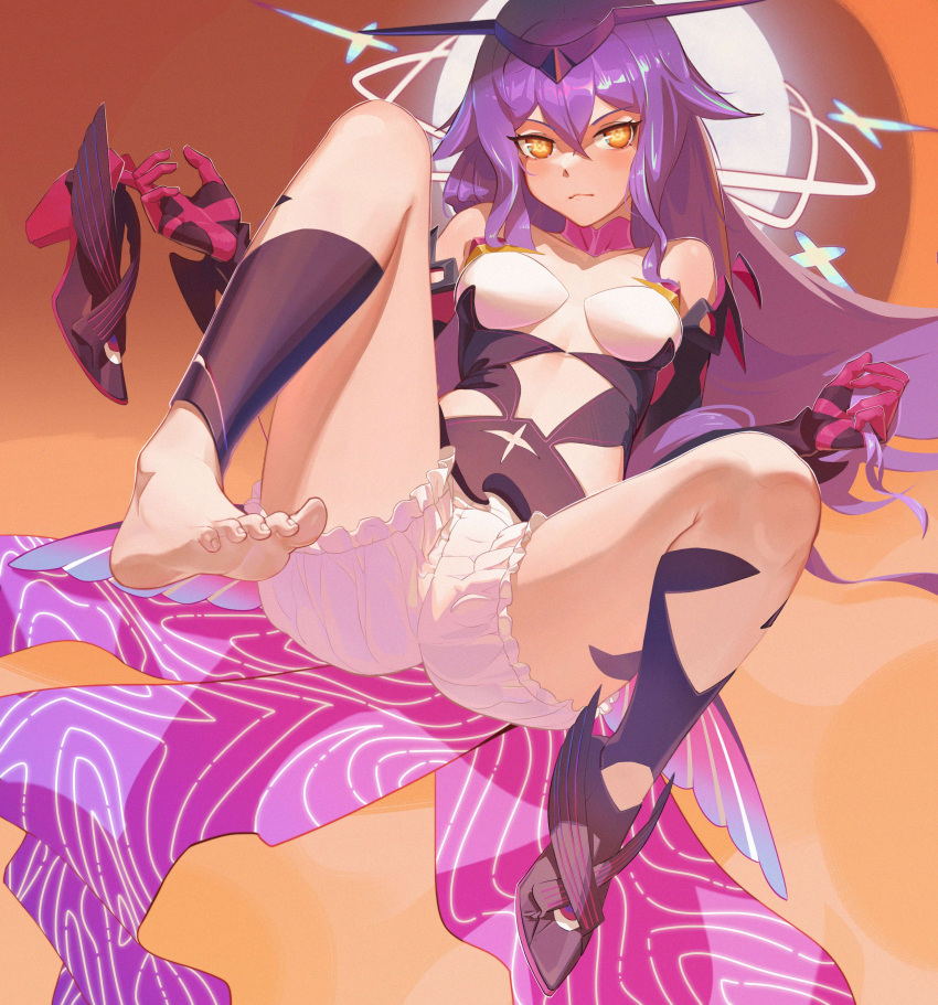 1girl absurdres bare_shoulders barefoot black_footwear bloomers breasts closed_mouth feet gloves hair_between_eyes headpiece high_heels highres honkai_(series) honkai_impact_3rd long_hair looking_back lying medium_breasts on_back purple_hair rfbyhjr shoe_removed shoes sirin solo underwear white_bloomers yellow_eyes