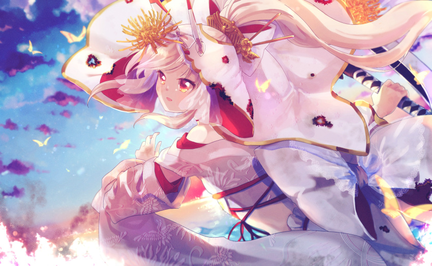 1girl ayanami_(azur_lane) ayanami_(demon's_finest_dress)_(azur_lane) azur_lane bird blonde_hair blue_sky cloud cloudy_sky dress from_side gold_trim highres holding holding_weapon japanese_clothes kimono long_hair looking_at_viewer official_alternate_costume orange_hair ponytail s5pp5 sky solo uchikake very_long_hair weapon white_bird white_dress