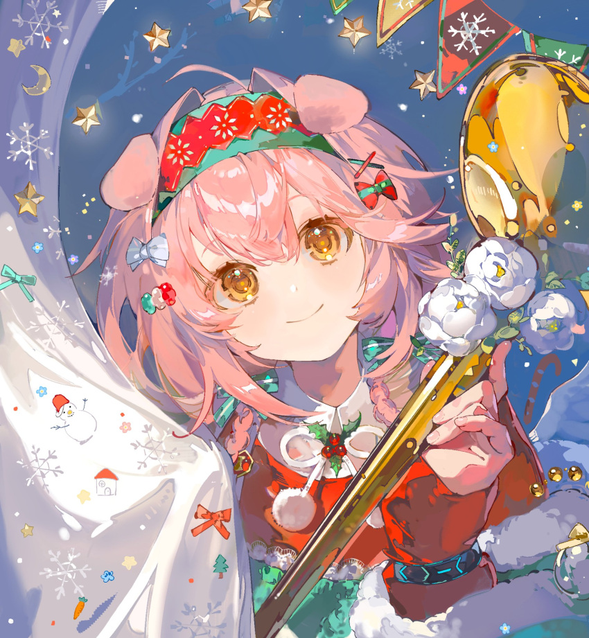 1girl animal_ears arknights bow candy candy_cane cat_ears christmas collar commentary flower food goldenglow_(arknights) goldenglow_(night_loving_servant)_(arknights) green_hairband green_sweater hair_between_eyes hair_bow hairband highres infection_monitor_(arknights) looking_at_viewer mistletoe pink_hair red_sweater shirt smile solo sweater vihua6 white_flower white_shirt yellow_eyes