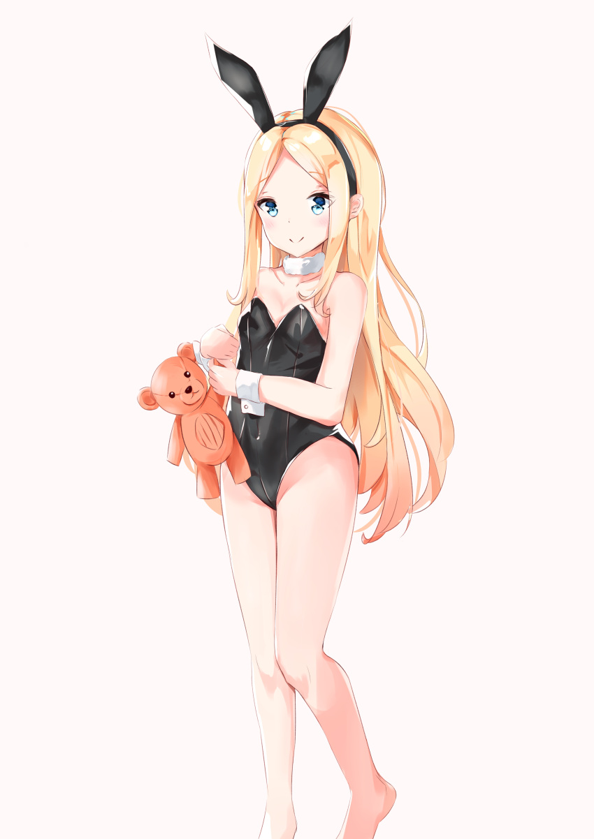 1girl abigail_williams_(fate) absurdres animal_ears bangs bare_shoulders barefoot black_hairband black_leotard blonde_hair blue_eyes closed_mouth collarbone commentary_request covered_navel fake_animal_ears fate/grand_order fate_(series) feet_out_of_frame hairband highres holding holding_stuffed_toy leotard long_hair looking_at_viewer parted_bangs pink_background rabbit_ears simple_background smile solo standing stuffed_animal stuffed_toy teddy_bear very_long_hair wrist_cuffs yukaa