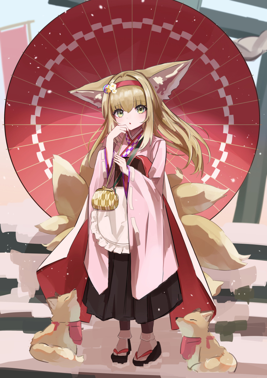 1girl :o absurdres animal animal_ear_fluff animal_ears apron arknights black_hakama black_skirt blonde_hair bobby_socks coin_purse commentary flower fox fox_ears fox_girl fox_tail frilled_apron frills full_body green_eyes hair_flower hair_ornament hairband hakama hakama_skirt highres holding holding_umbrella japanese_clothes kimono kitsune kyuubi long_hair long_skirt long_sleeves looking_at_viewer madara_jya multiple_tails obi official_alternate_costume oil-paper_umbrella okobo parted_lips pink_kimono pleated_skirt red_hairband red_umbrella sash sidelocks skirt socks solo standing suzuran_(arknights) suzuran_(yukibare)_(arknights) tabi tail umbrella waist_apron white_apron white_socks wide_sleeves yagasuri