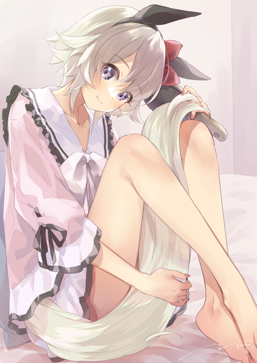 1girl animal_ears bare_legs barefoot bed_sheet between_legs black_hairband bow closed_mouth commentary curren_chan_(umamusume) ear_bow ech grey_hair hair_between_eyes hair_brush hairband hand_up head_tilt highres holding horse_ears horse_girl horse_tail indoors knees_up long_sleeves pink_shirt puffy_long_sleeves puffy_sleeves purple_eyes red_bow shirt signature sitting skirt smile solo tail tail_between_legs umamusume white_skirt