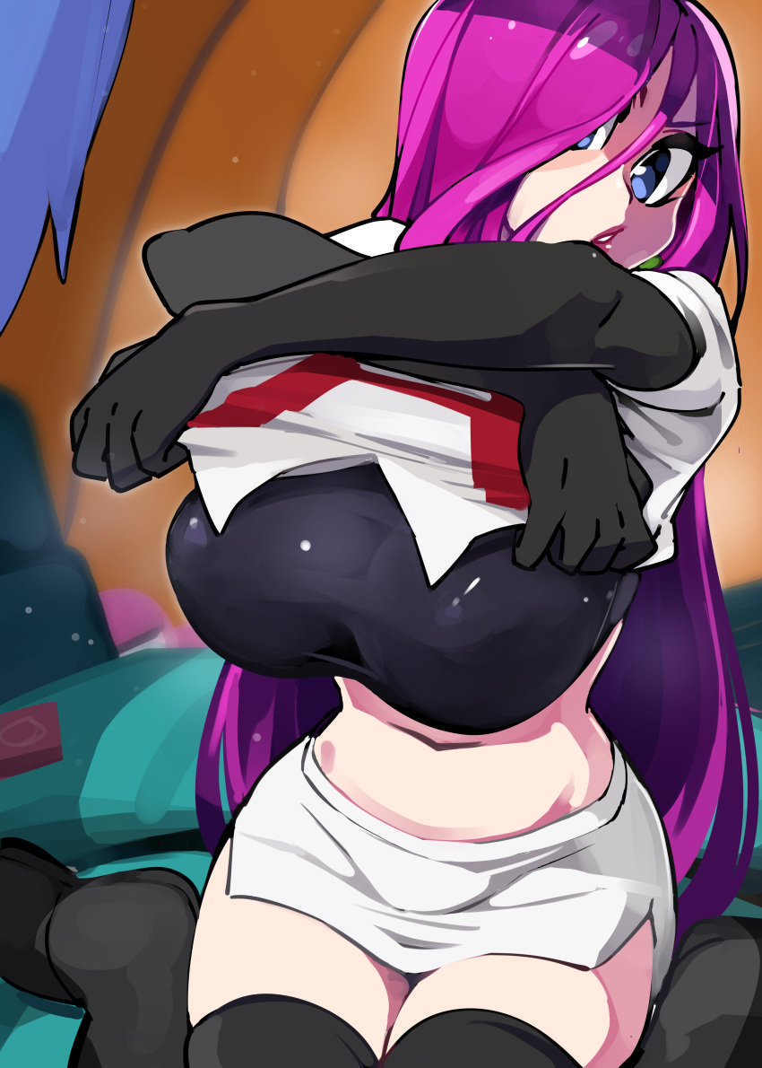 1boy 1girl absurdres black_footwear black_sports_bra bongfill boots breasts clothes_lift condom condom_wrapper crop_top crossed_arms elbow_gloves english_commentary gloves hair_down hair_over_one_eye highres huge_breasts james_(pokemon) jessie_(pokemon) lipstick long_hair makeup midriff miniskirt navel on_bed pokemon pokemon_(anime) pokemon_(classic_anime) purple_hair red_lips shirt_lift side_slit sitting skirt solo_focus sports_bra taut_clothes team_rocket team_rocket_uniform thigh_boots undressing very_long_hair walk-in wariza white_skirt zettai_ryouiki