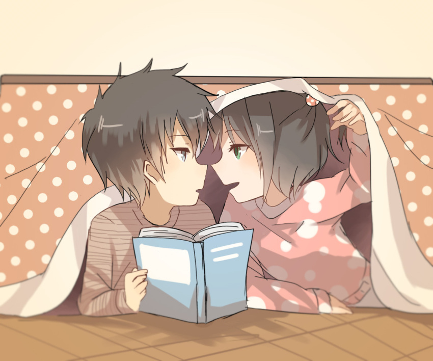 1boy 1girl :d aged_down black_eyes black_hair book brother_and_sister brown_sweater green_eyes holding holding_book indoors kotatsu kuroki_tomoki kuroki_tomoko long_hair looking_at_another lying momoji_(momojihiha) on_stomach open_mouth pink_sweater short_hair siblings smile sweater table watashi_ga_motenai_no_wa_dou_kangaetemo_omaera_ga_warui! wooden_floor