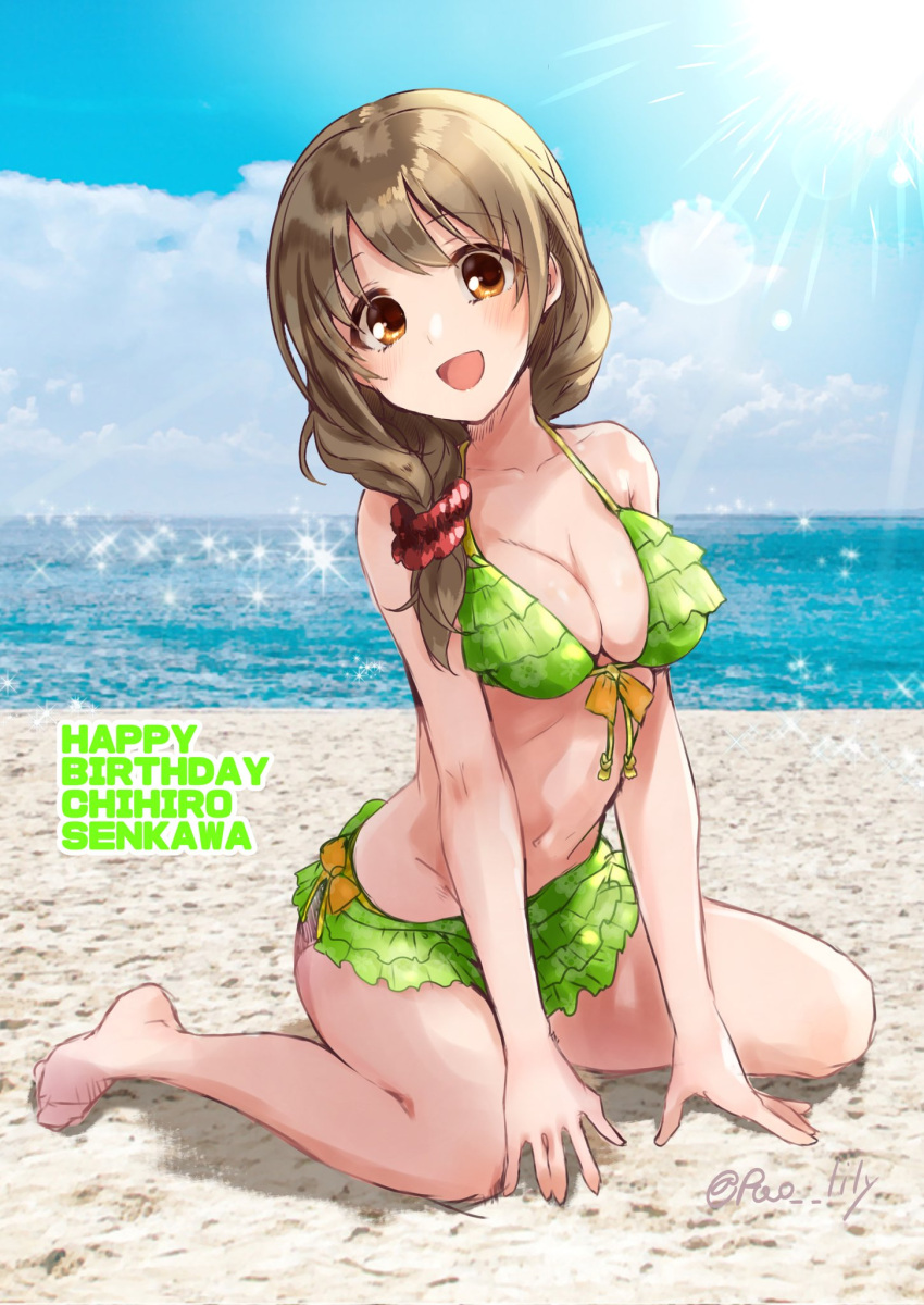 1girl bare_legs barefoot beach bikini blush breasts brown_hair character_name cleavage collarbone frilled_bikini frills green_bikini hair_ornament hair_over_shoulder hair_scrunchie happy_birthday highres idolmaster idolmaster_cinderella_girls kneeling looking_at_viewer medium_breasts navel outdoors paopao scrunchie senkawa_chihiro smile solo stomach swimsuit twitter_username