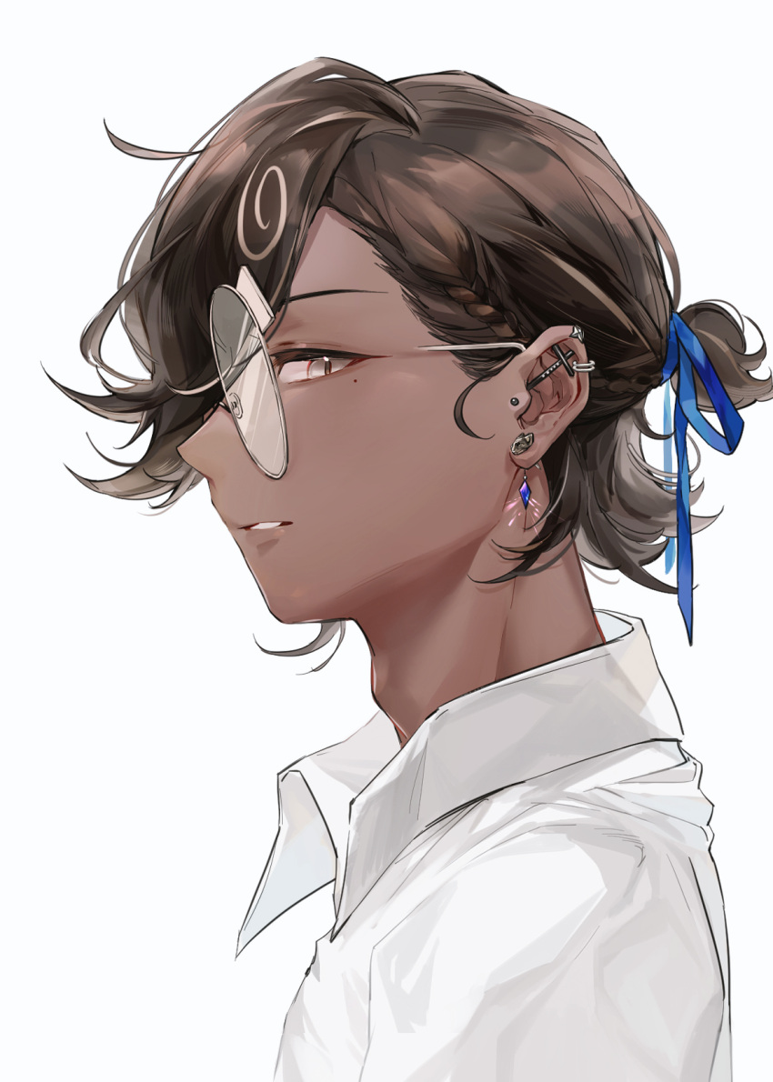 1boy adam's_apple blue_gemstone blue_ribbon brown_eyes brown_hair collared_shirt commentary cookie_run dangle_earrings dark-skinned_male dark_skin ear_piercing earrings espresso_cookie from_side gem glasses hair_over_one_eye hair_ribbon half_updo highres humanization industrial_piercing jewelry looking_at_viewer male_focus mole mole_under_eye multicolored_hair parted_lips piercing profile ribbon round_eyewear shirt short_hair sideways_glance simple_background slit_pupils solo streaked_hair symbol-only_commentary upper_body white_background white_hair white_shirt zzhenpotatochips