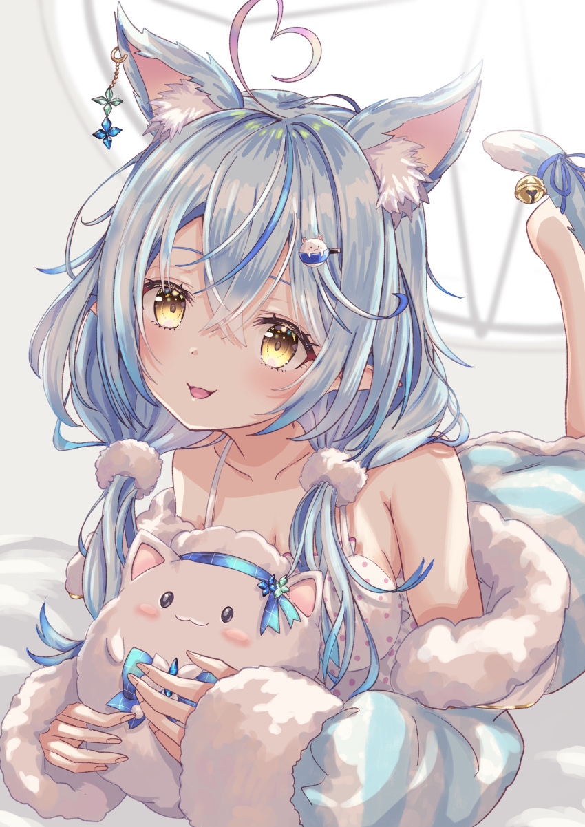1girl absurdres ahoge animal_ear_fluff animal_ears barefoot bell blue_hair blush breasts cat_ears cat_girl cat_tail cleavage coat extra_ears fur-trimmed_coat fur_trim hair_ornament hairpin heart heart_ahoge highres hololive large_breasts lingmu looking_at_viewer multicolored_hair official_alternate_costume open_mouth pajamas pointy_ears polka_dot polka_dot_pajamas smile streaked_hair tail tail_bell tail_ornament virtual_youtuber white_coat yellow_eyes yukihana_lamy yukihana_lamy_(4th_costume) yukimin_(yukihana_lamy)
