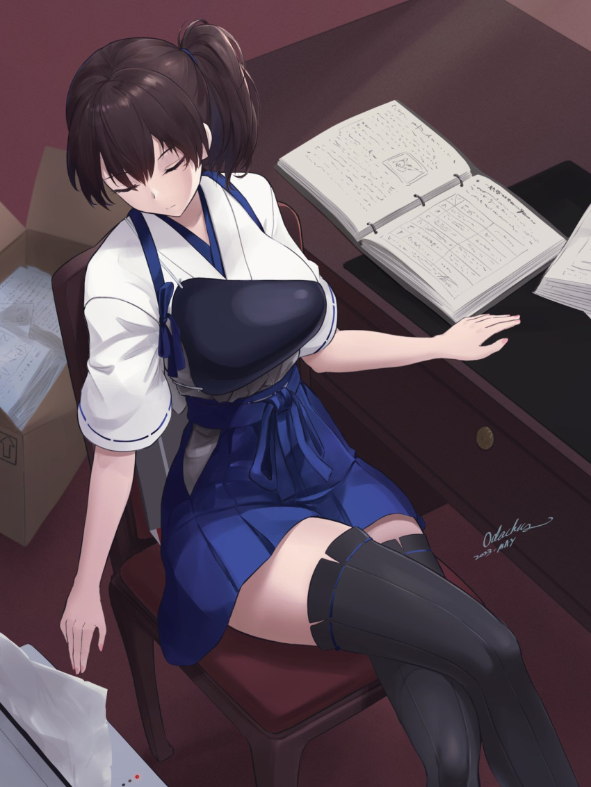 1girl black_thighhighs blue_hakama book box breasts brown_hair cardboard_box closed_eyes commentary_request crossed_legs dated hair_between_eyes hakama hakama_short_skirt hakama_skirt highres indoors japanese_clothes kaga_(kancolle) kaga_kai_ni_(kancolle) kantai_collection kimono large_breasts long_hair miniskirt muneate odachu on_chair open_book paper pleated_skirt printer short_sleeves side_ponytail signature sitting skirt solo table thighhighs thighs white_kimono zettai_ryouiki