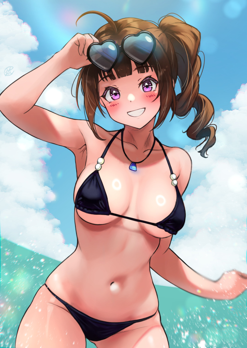 1girl ahoge alternate_costume arm_up armpits bikini black_bikini blush breasts breasts_apart brown_hair c_(theta) collarbone commentary_request curly_hair eyewear_on_head eyewear_removed heart heart-shaped_eyewear highres holding holding_removed_eyewear idolmaster idolmaster_million_live! looking_at_viewer medium_breasts navel pink_eyes side_ponytail sidelocks skindentation smile solo splashing stomach string_bikini swimsuit tinted_eyewear yokoyama_nao