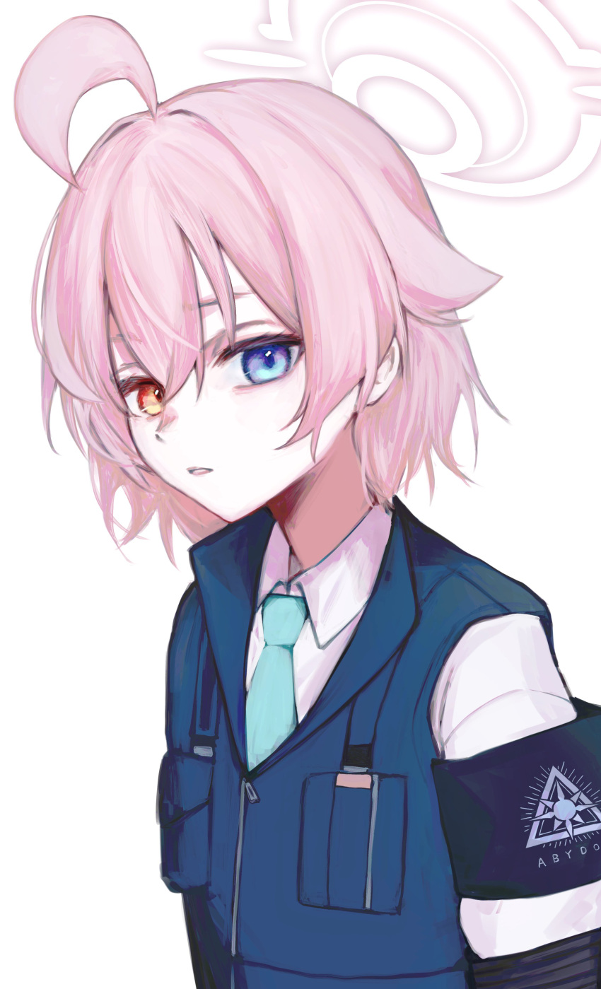 1girl absurdres ahoge aqua_necktie armband blue_archive blue_armband blue_eyes blue_vest bulletproof_vest collared_shirt hair_between_eyes hair_flaps halo heterochromia highres hoshino_(blue_archive) hoshino_(young)_(blue_archive) huge_ahoge looking_at_viewer necktie parted_lips pink_hair pink_halo shirt short_hair simple_background solo upper_body vest white_background white_shirt yagiusagi yellow_eyes