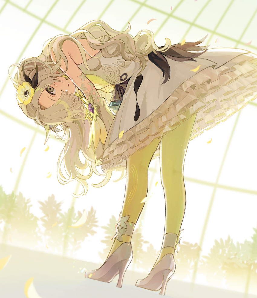 1girl bare_shoulders bent_over boyano detached_sleeves dress from_behind full_body grey_hair hair_over_one_eye high_heels highres isekai_joucho kamitsubaki_studio long_hair long_sleeves looking_at_viewer looking_back pantyhose parted_lips petals shoes sleeveless sleeveless_dress solo very_long_hair virtual_youtuber white_dress white_footwear white_sleeves yellow_pantyhose