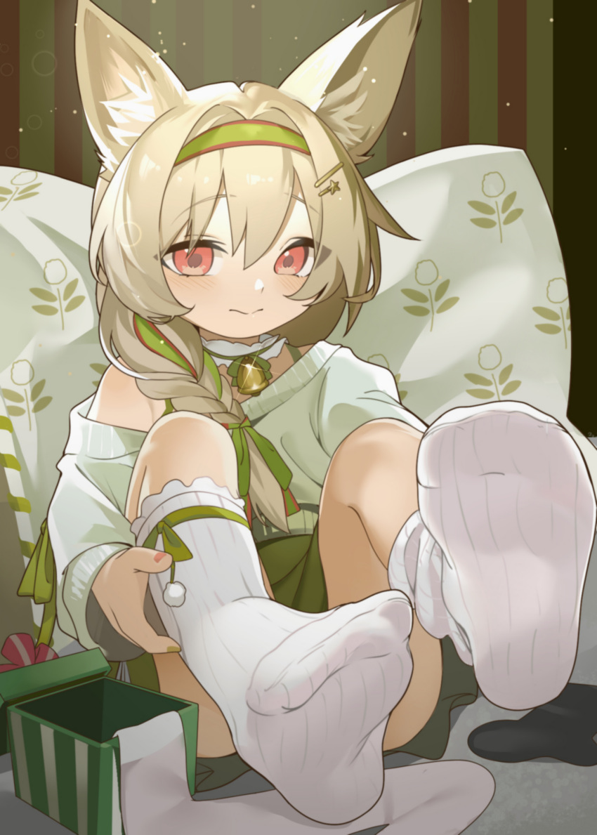 1girl animal_ear_fluff animal_ears arknights beanstalk_(arknights) bell blush box braid christmas closed_mouth commentary_request feet foot_focus gift gift_box green_hair green_hairband green_nails green_ribbon green_skirt hair_between_eyes hair_ornament hair_ribbon hairband hairclip highres hyena_ears hyena_girl knees_up legs_up light_brown_hair long_sleeves looking_at_viewer miniskirt multicolored_hair nail_polish neck_bell no_shoes red_eyes red_nails ribbon sakurami_sumi side_braid single_bare_shoulder single_braid sitting skirt socks soles solo star_(symbol) star_hair_ornament streaked_hair sweat sweater variant_set white_socks white_sweater wide_sleeves