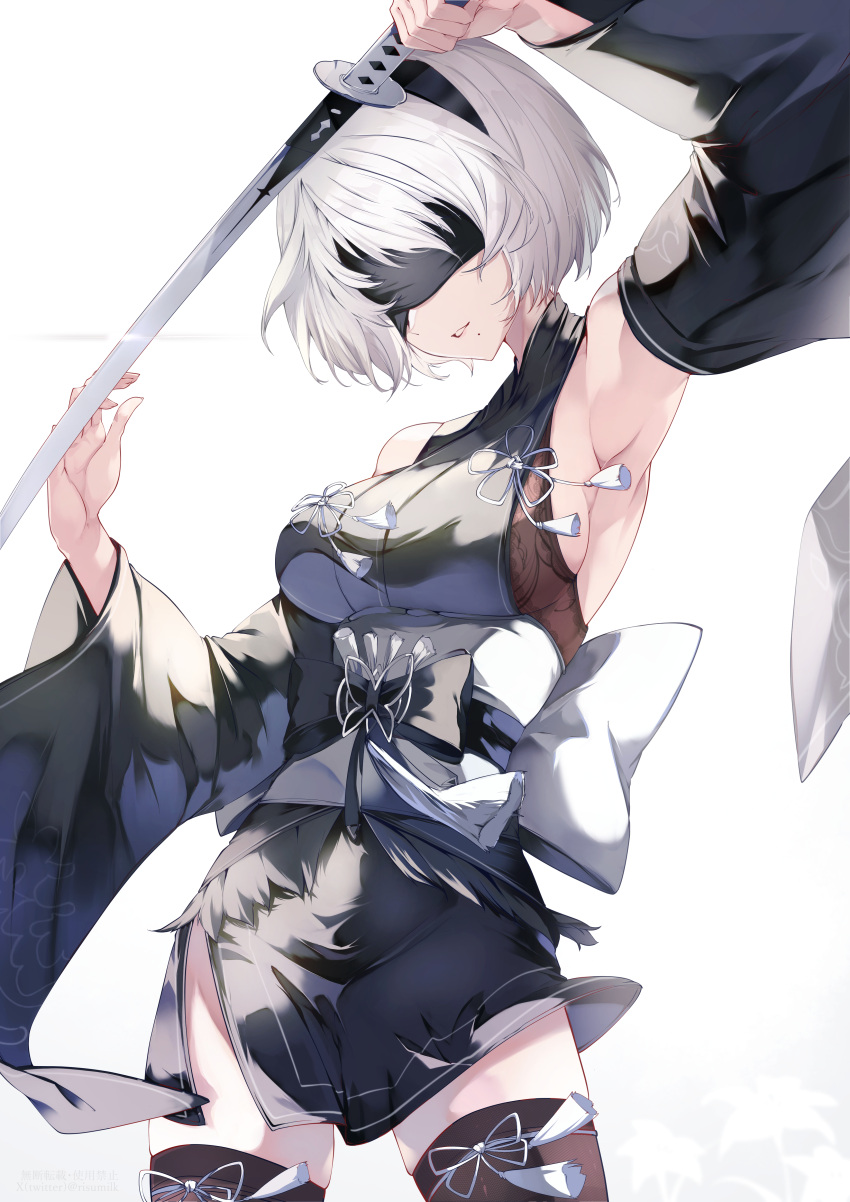 1girl 2b_(nier:automata) absurdres armpits bare_shoulders black_blindfold black_hairband black_kimono blindfold commentary_request detached_sleeves fingernails goddess_of_victory:_nikke hairband highres holding holding_sword holding_weapon japanese_clothes katana kimono lips mole mole_under_mouth nier:automata nier_(series) obi official_alternate_costume parted_lips risumi_(taka-fallcherryblossom) sash short_hair short_kimono simple_background solo sword thighhighs weapon white_background white_hair