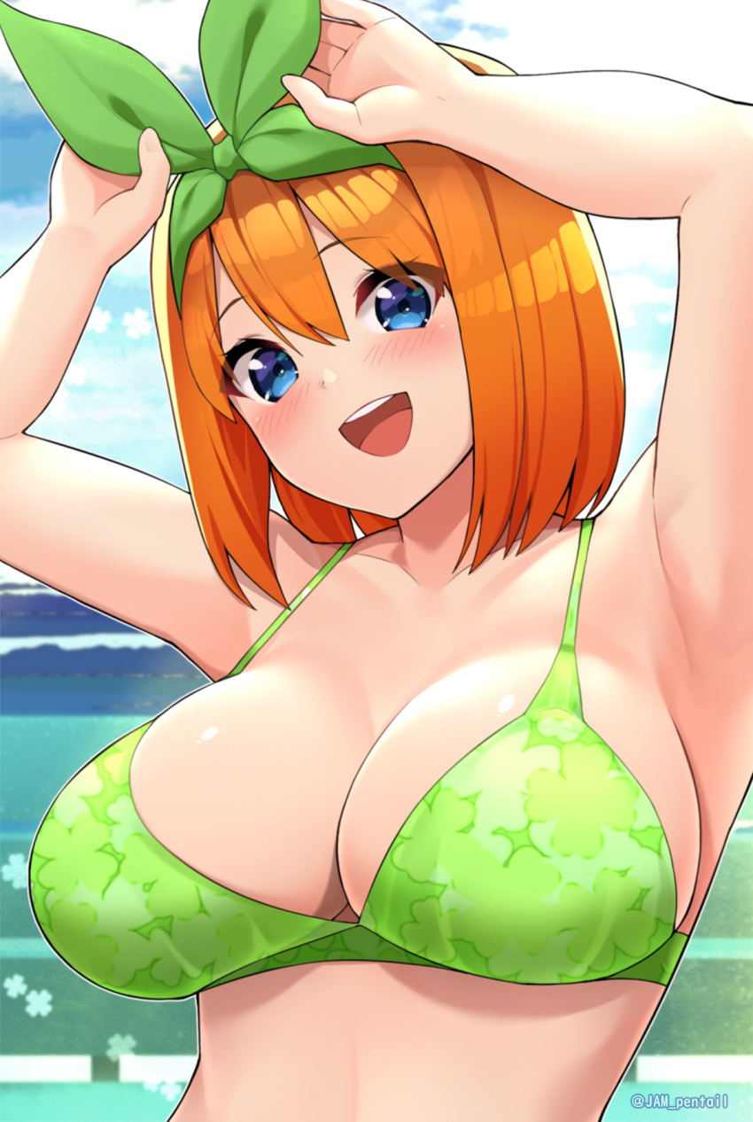 1girl :d arms_up bare_arms bikini blue_eyes blue_sky blush breasts cleavage cloud collarbone cropped day go-toubun_no_hanayome green_bikini hair_between_eyes hair_ribbon highres horizon jampen large_breasts looking_at_viewer nakano_yotsuba ocean orange_hair outdoors ribbon short_hair sky smile solo swimsuit teeth upper_teeth_only