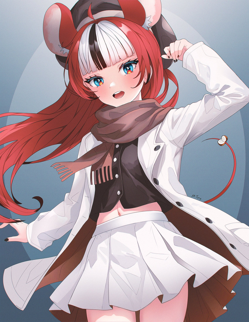 1girl ahoge alternate_costume alternate_hairstyle animal_ear_fluff animal_ears arm_up beret black_hair black_nails black_shirt blue_eyes blunt_bangs brown_headwear brown_jacket brown_scarf brown_skirt buttons coconut commentary cowboy_shot crop_top english_commentary floating_hair grey_background hakos_baelz hat highres hololive hololive_english jacket long_hair long_sleeves looking_at_viewer medium_skirt midriff mouse_ears mouse_girl mouse_tail multicolored_hair nail_polish navel open_clothes open_jacket open_mouth red_hair scarf shirt sidelocks signature sk_jynx skirt smile solo standing streaked_hair tail teeth unbuttoned upper_teeth_only virtual_youtuber white_hair white_jacket white_skirt wind