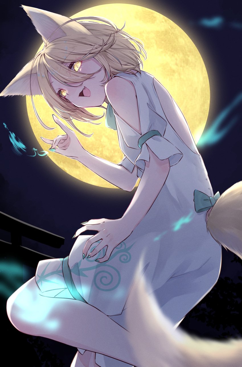 1girl animal_ears back_cutout blonde_hair clothing_cutout fang fingernails fox_ears fox_shadow_puppet fox_tail full_moon green_nails green_ribbon hair_between_eyes highres kudamaki_tsukasa mizore_arius moon nail_polish open_mouth ribbon romper short_hair short_sleeves shoulder_cutout skin_fang smile solo tail touhou white_romper yellow_eyes yellow_moon