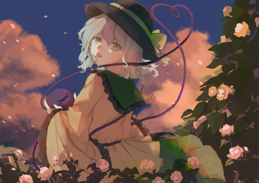 1girl black_headwear blouse bow cloud commentary epikouros floral_print flower frilled_shirt_collar frilled_sleeves frills from_behind green_eyes green_skirt grey_hair hair_between_eyes hat hat_bow heart heart_of_string highres holding komeiji_koishi long_sleeves looking_at_viewer looking_back medium_hair open_mouth outdoors rose rose_print shirt skirt sky solo third_eye touhou upper_body wide_sleeves yellow_bow yellow_flower yellow_rose yellow_shirt