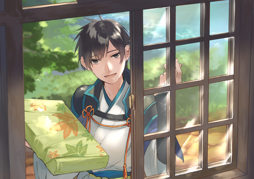 1boy :d black_eyes black_hair blue_capelet box bungou_to_alchemist bush capelet cobblestone flower_knot furoshiki green_sash highres holding holding_box japanese_clothes kimono knocking leaf_print looking_at_viewer male_focus maple_leaf_print nasuko sash short_hair smile solo swept_bangs tokuda_shusei_(bungou_to_alchemist) tree upper_body water white_kimono window windowsill