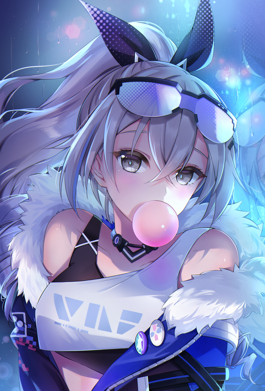 1girl absurdres bare_shoulders brown_eyes bubble_blowing chewing_gum choker crop_top fur-trimmed_jacket fur_trim goggles goggles_on_head grey_hair hair_between_eyes highres honkai:_star_rail honkai_(series) jacket long_hair nia_(leafunia) open_clothes open_jacket ponytail reflection silver_wolf_(honkai:_star_rail) solo upper_body