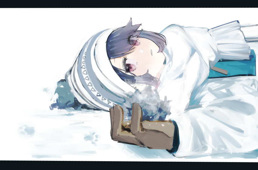 1girl beanie blue_hair brown_gloves gloves hair_over_one_eye hat highres jacket leadin_the_sky looking_at_viewer looking_to_the_side lying on_back outdoors parted_lips pom_pom_(clothes) purple_eyes scarf shima_rin snow solo upper_body white_jacket white_scarf winter yurucamp