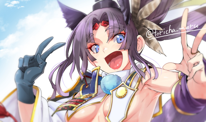 1girl armor asymmetrical_sleeves black_hair blue_eyes breast_curtains breasts detached_sleeves double_v fate/grand_order fate_(series) feather_hair_ornament feathers hair_bun hair_ornament hat highres japanese_armor long_hair looking_at_viewer medium_breasts mismatched_sleeves open_mouth parted_bangs side_ponytail sidelocks single_side_bun smile solo torichamaru ushiwakamaru_(fate) v very_long_hair wide_sleeves