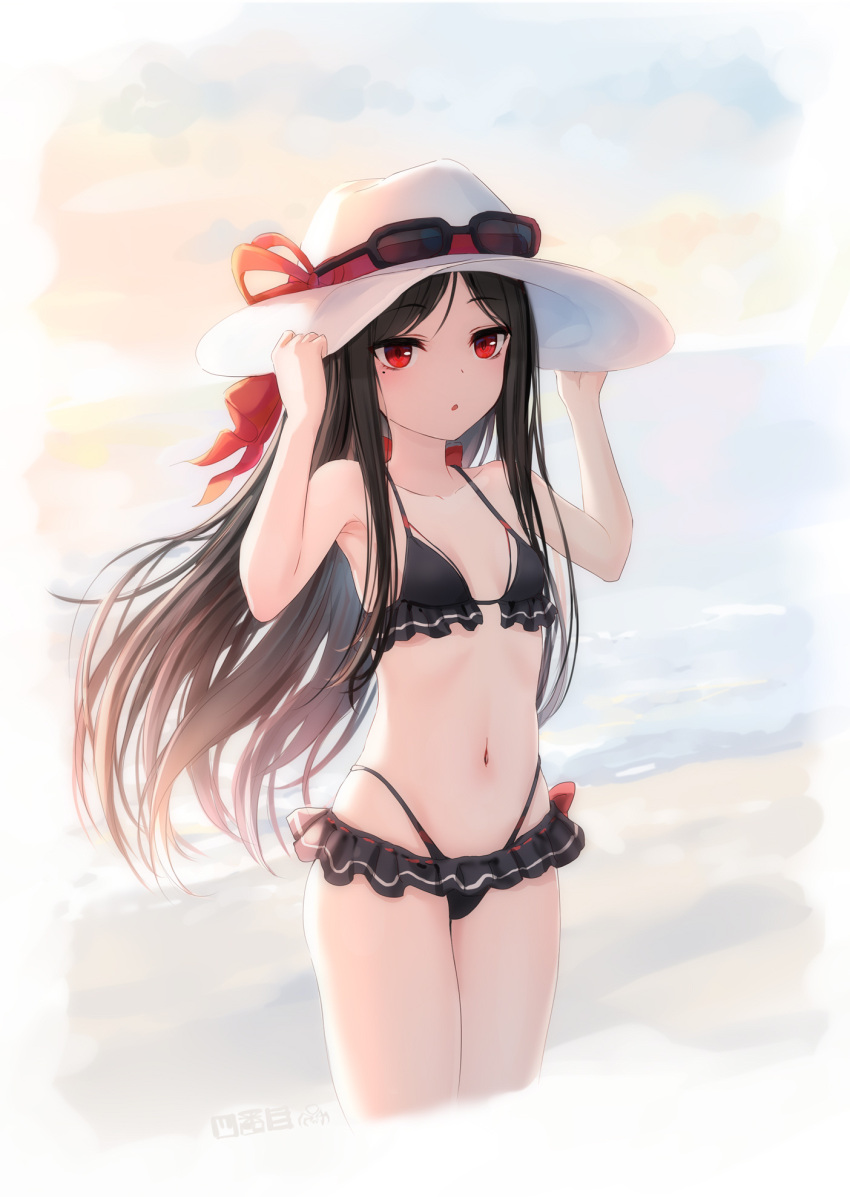 1girl beach bikini black_hair breasts cloud cloudy_sky collarbone commentary eyewear_on_headwear hat highleg highleg_bikini highres indie_virtual_youtuber long_hair looking_at_viewer navel ocean parted_lips red_eyes ribbon-trimmed_headwear ribbon_trim sand shibanme_tekikumo sky small_breasts straight_hair sun_hat sunglasses swimsuit symbol-only_commentary wind xingye