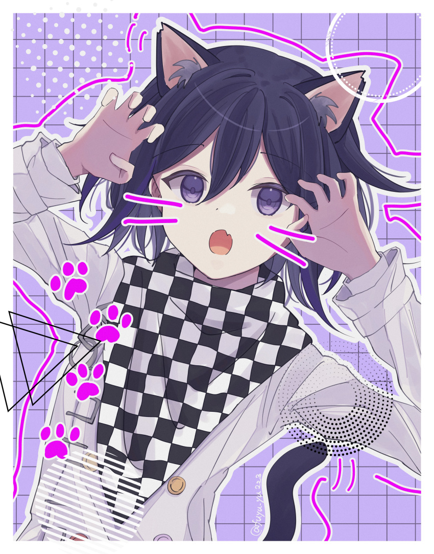 1girl absurdres animal_ears black_hair black_scarf border buttons cat_boy cat_ears cat_tail checkered_clothes checkered_scarf claw_pose danganronpa_(series) danganronpa_v3:_killing_harmony double-breasted fuyu_ko grey_jacket hair_between_eyes hands_up highres jacket long_sleeves medium_hair multicolored_hair oma_kokichi outline pink_background purple_eyes purple_hair scarf solo tail two-tone_hair white_border white_outline white_scarf