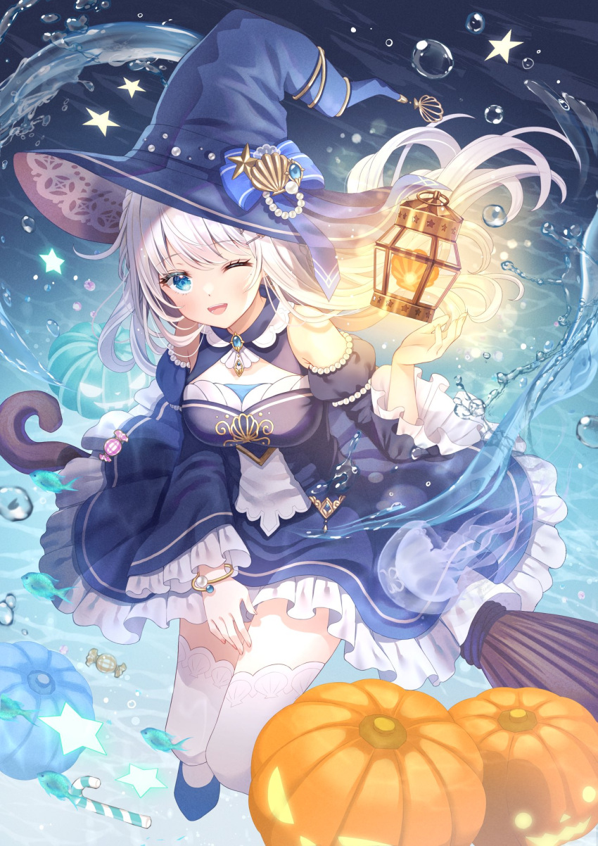 1girl alternate_costume blush breasts bubble commentary_request grey_hair hair_ornament highres indie_virtual_youtuber jack-o'-lantern lamp long_hair looking_at_viewer medium_breasts nagino_mashiro one_eye_closed open_mouth ribbon serino_itsuki solo thighhighs virtual_youtuber water