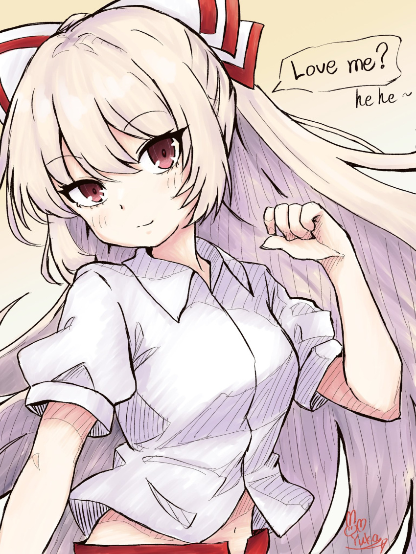 1girl blush bow collared_shirt english_text fujiwara_no_mokou gradient_background hair_between_eyes hair_bow hand_up highres long_hair looking_at_viewer midriff navel red_eyes shirt short_sleeves signature simple_background smile solo speech_bubble stomach tokoyuka_th touhou upper_body very_long_hair white_hair white_shirt yellow_background