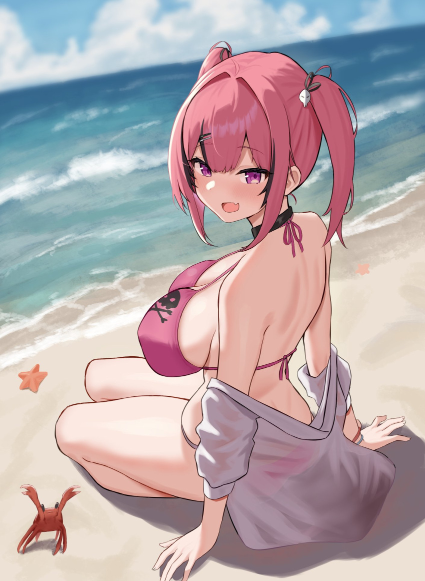 1girl beach bikini black_hair blue_sky blush crab day fang from_behind goddess_of_victory:_nikke hair_ornament highres jacket looking_at_viewer mast_(a_pirate's_heart)_(nikke) mast_(nikke) multicolored_hair ocean off_shoulder open_mouth pink_bikini pink_eyes red_hair sitting skin_fang skull_hair_ornament skull_print sky smile solo starfish streaked_hair swimsuit white_jacket xi_oshir1