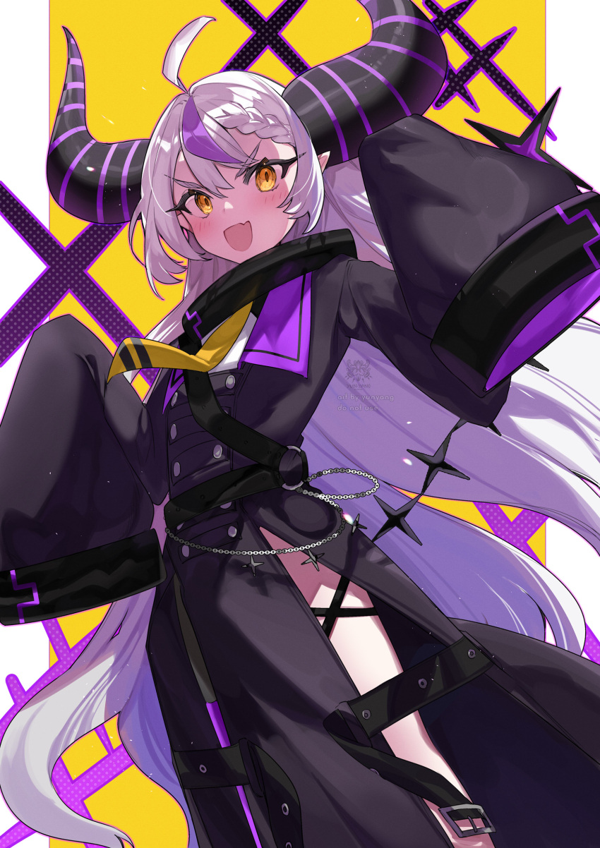 1girl ahoge ascot belt belt_buckle black_belt black_horns braid braided_bangs buckle chain collar fang grey_hair highres hololive horns la+_darknesss la+_darknesss_(1st_costume) long_hair metal_collar multicolored_hair o-ring open_mouth pointy_ears purple_hair skin_fang sleeves_past_fingers sleeves_past_wrists solo streaked_hair striped_horns virtual_youtuber yellow_ascot yellow_eyes yun-yang