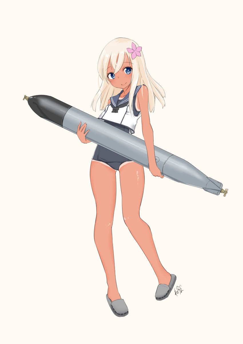 1girl absurdres blonde_hair blue_eyes blue_one-piece_swimsuit crop_top flip-flops flower full_body hair_between_eyes hair_flower hair_ornament highres holding holding_torpedo kantai_collection long_hair looking_at_viewer neve_(morris-minicooper) one-piece_swimsuit one-piece_tan pink_flower ro-500_(kancolle) sandals school_swimsuit smile solo swimsuit swimsuit_under_clothes tan tanlines torpedo