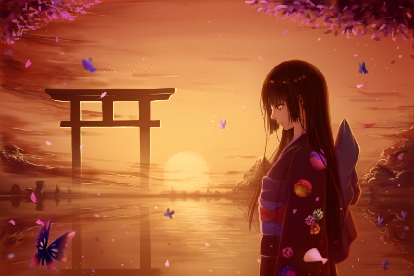 1girl backlighting black_hair bug butterfly cherry_blossoms chinese_commentary cloud commentary_request cowboy_shot enma_ai falling_petals from_side highres huhv. japanese_clothes jigoku_shoujo kimono long_hair obi orange_sky petals print_kimono profile red_eyes sash sky solo sun sunset torii water
