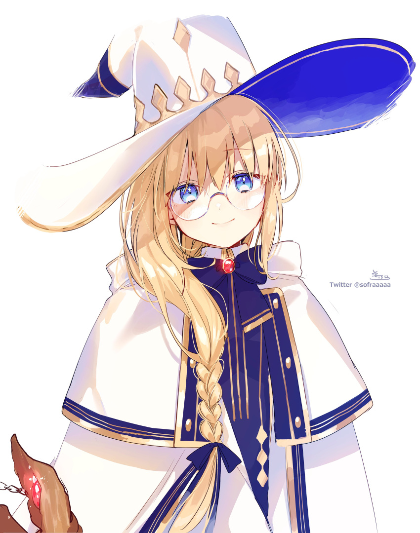 1girl absurdres blonde_hair blue_bow blue_eyes blue_shirt blush bow braid brooch closed_mouth commentary_request fate/grand_order fate_(series) glasses hair_between_eyes hair_over_shoulder hat highres jewelry long_hair looking_at_viewer robe shirt signature simple_background single_braid smile sofra solo staff tonelico_(fate) twitter_username upper_body very_long_hair white_background white_headwear white_robe witch_hat