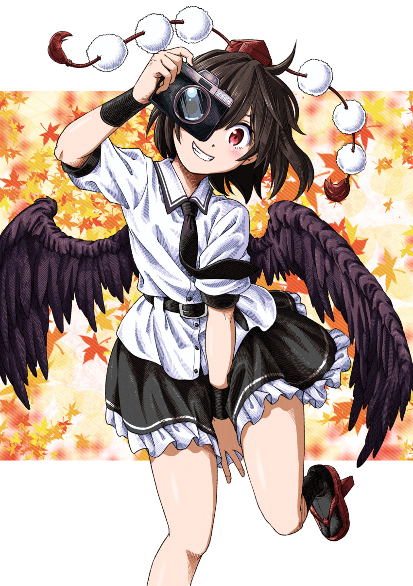 1girl belt bird_wings black_belt black_hair black_skirt black_socks black_wings blush buttons camera collared_shirt feathered_wings frilled_skirt frills geta grin hat highres holding holding_camera inuno_rakugaki pom_pom_(clothes) red_eyes red_footwear red_headwear shameimaru_aya shirt short_hair short_sleeves skirt smile socks solo tengu-geta tokin_hat touhou white_shirt wings