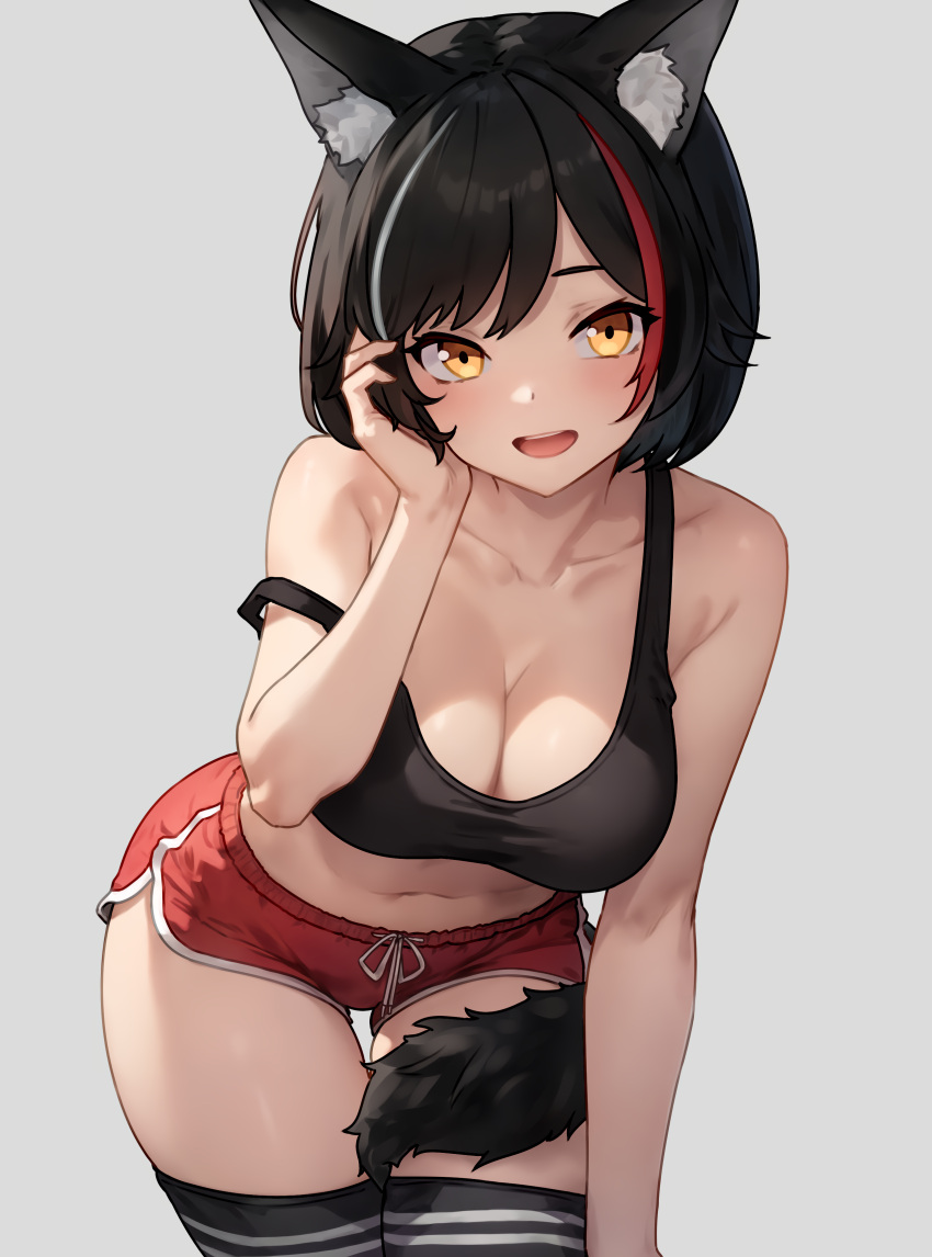 1girl absurdres animal_ear_fluff animal_ears bare_arms bare_shoulders black_hair black_sports_bra black_thighhighs bluefield breasts cleavage collarbone commentary_request dolphin_shorts grey_background hand_up highres hololive large_breasts leaning_forward light_blush looking_at_viewer midriff multicolored_hair navel ookami_mio open_mouth red_hair red_shorts short_hair short_shorts shorts simple_background smile solo sports_bra strap_slip streaked_hair tail tail_around_own_leg tail_wrap teeth thigh_gap thighhighs upper_teeth_only virtual_youtuber white_hair wolf_ears wolf_girl wolf_tail yellow_eyes