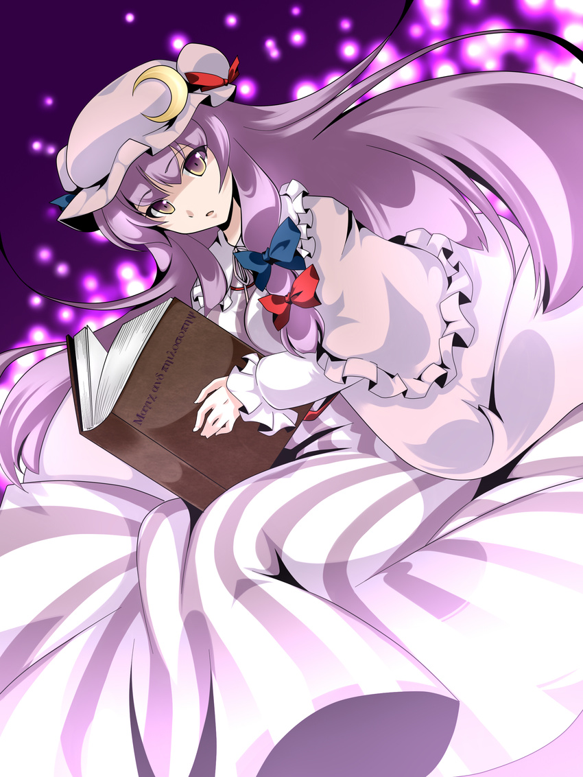 absurdres bangs book bow crescent hair_bow hal_(goshujinomocha) hat highres long_hair multicolored multicolored_eyes patchouli_knowledge purple_eyes purple_hair robe solo striped touhou yellow_eyes